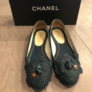 Authentic Chanel Camellia Ballerina Flats